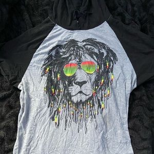 Black hooded men’s bob Marley tee shirt